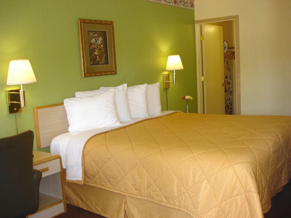 Value Inn Motel Eugene Airport Bagian luar foto