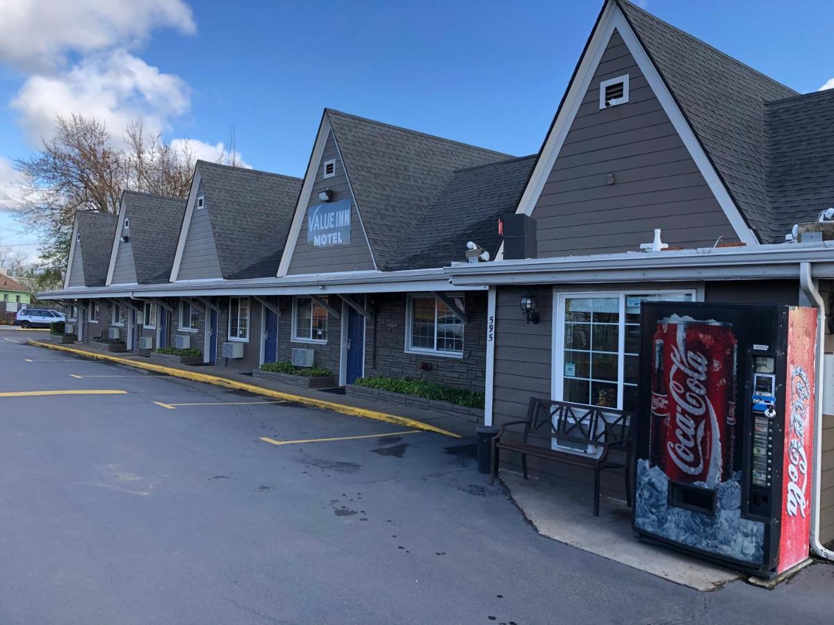 Value Inn Motel Eugene Airport Bagian luar foto